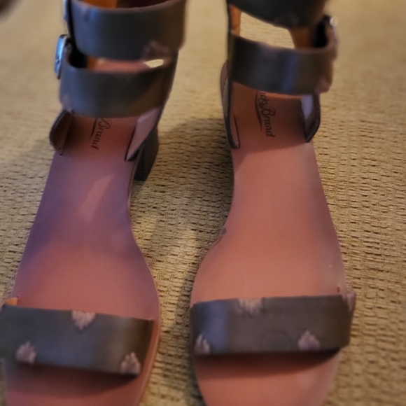 LUCKY BRAND sandal 8 - Picture 3 of 7